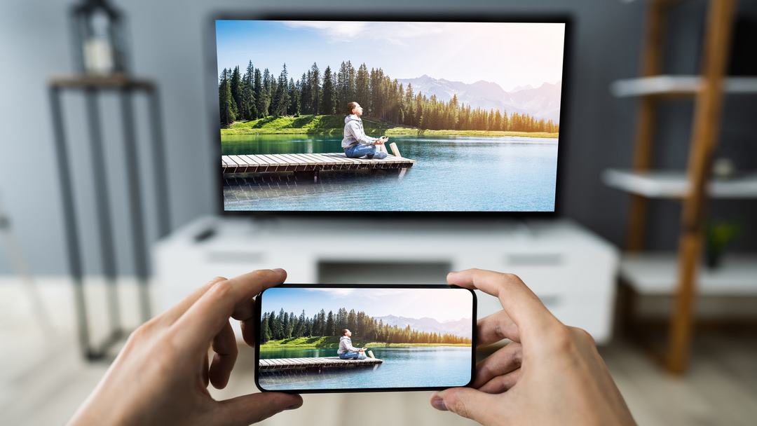 Xem video rõ nét hơn bằng cách chia sẻ màn hình điện thoại lên tivi